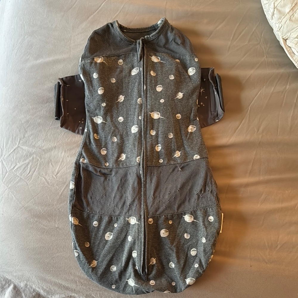 Gray Baby Swaddle with Planet Design . Happiest baby snoo